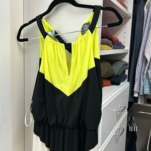 Vince Camuto size 6 maxi dress